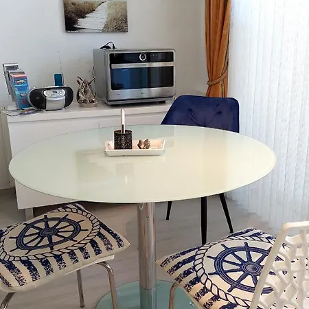Residenz Seeblick, Whg 6 - Strandnah 아파트 *